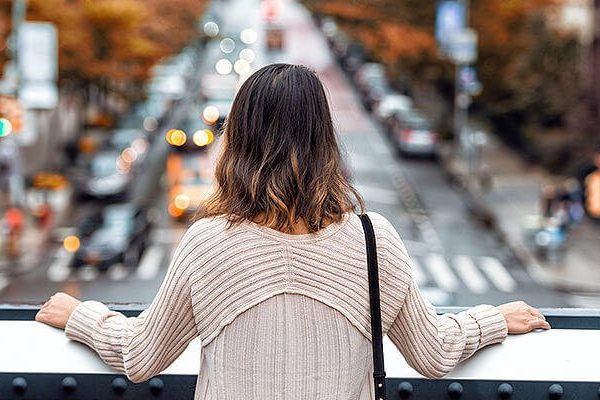 Choosing The Right Neighbourhood