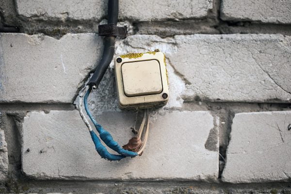 Red Flags to Look Out For When Shopping For a Home