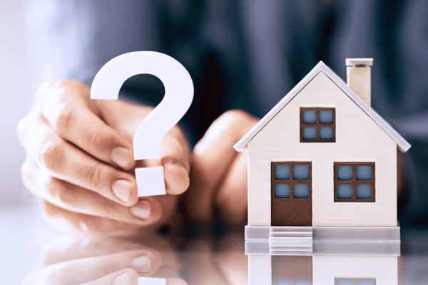 Should You Sell in the Summer or Wait for Fall?