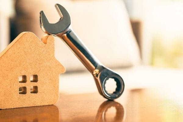 10_Crucial_Fall_Home_Maintenance_Tasks_to_Complete_Before_Frost